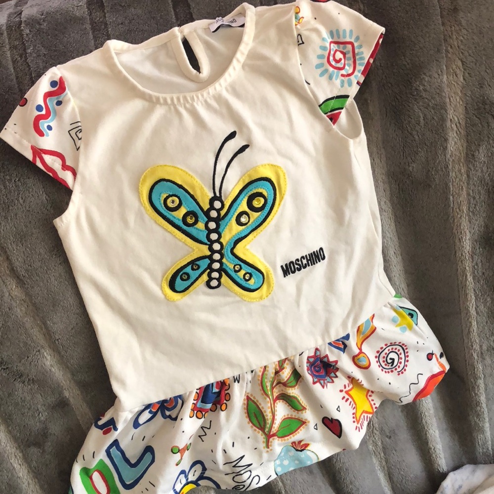 Infant Moschino shirt